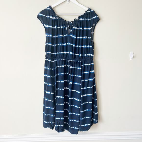 Torrid Mini Challis Tie-Front Skater Dress Size 1X Plus Blue Tie Dye Stripe - Picture 2 of 8